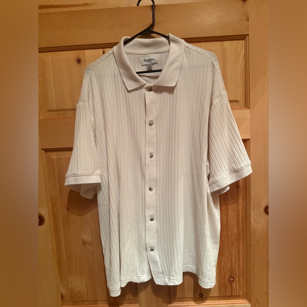 Goodfellow & Co Men's Cream Button Down Shirt